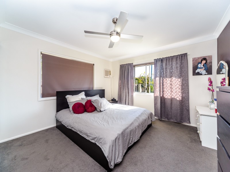 16 Hansford Road, Coombabah QLD 4216