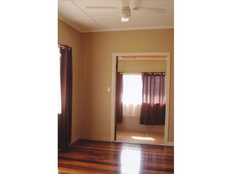 160 Turpin Road, Labrador QLD 4215