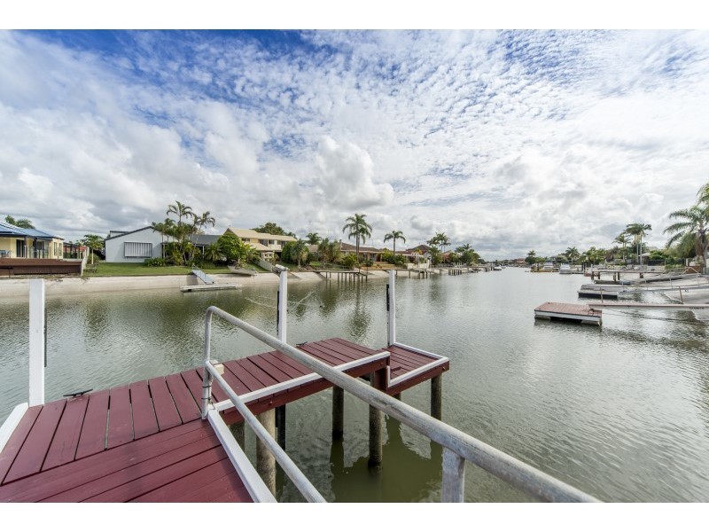 84 Oxley Drive, Paradise Point QLD 4216