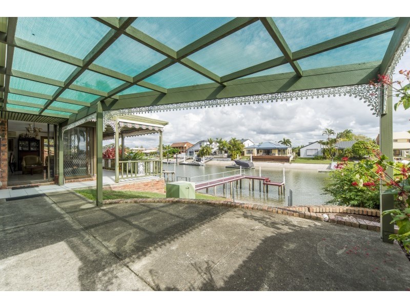 84 Oxley Drive, Paradise Point QLD 4216