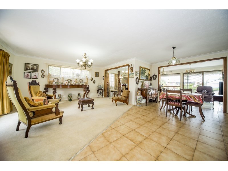 84 Oxley Drive, Paradise Point QLD 4216