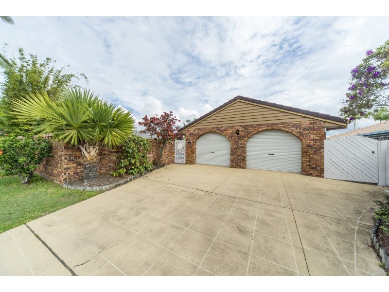 84 Oxley Drive, Paradise Point QLD 4216