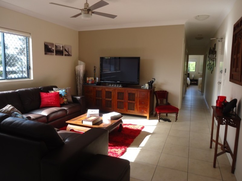 8/83 Brighton Street, Labrador QLD 4215