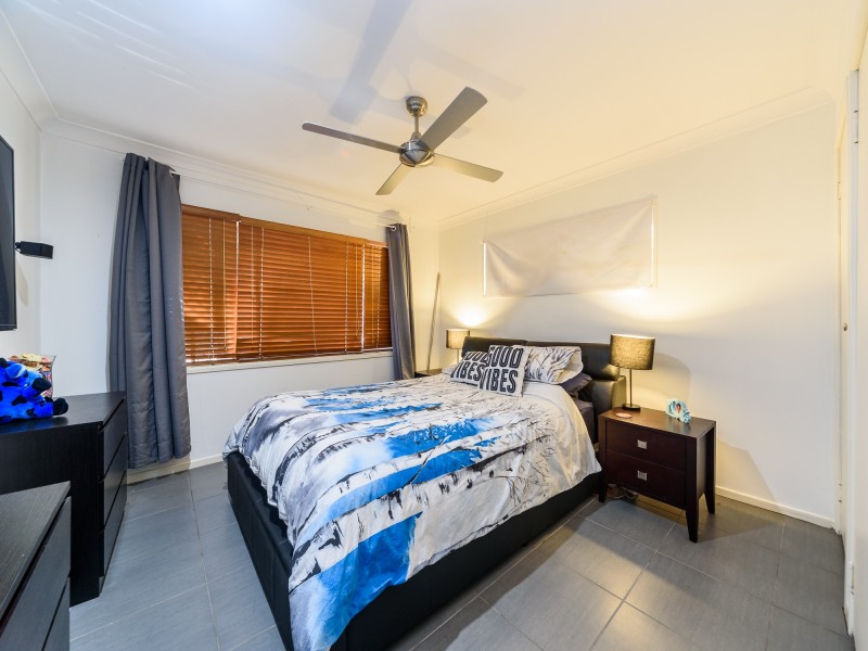 19 Annerley Avenue, Runaway Bay QLD 4216