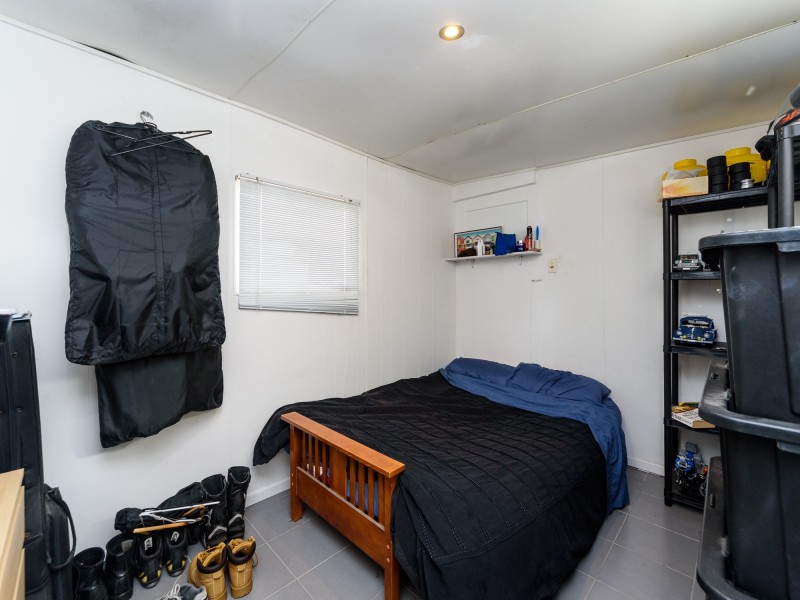 19 Annerley Avenue, Runaway Bay QLD 4216