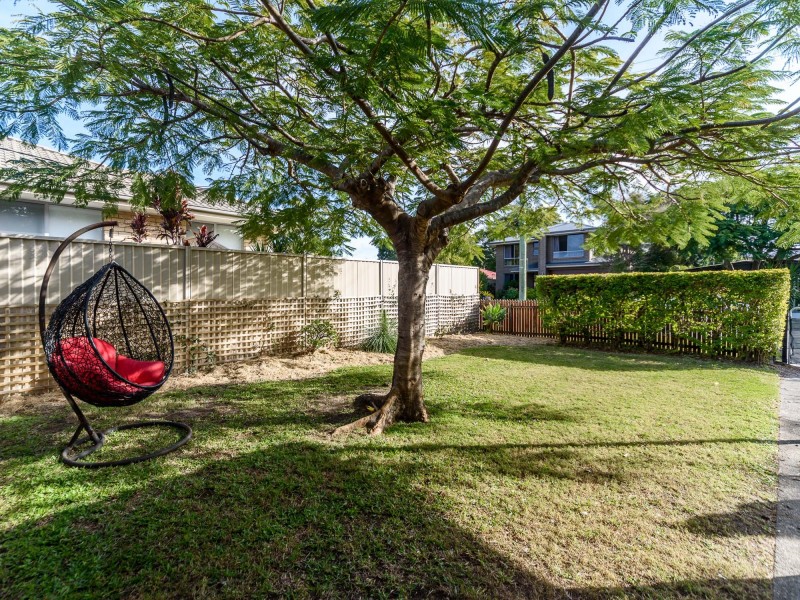 19 Annerley Avenue, Runaway Bay QLD 4216