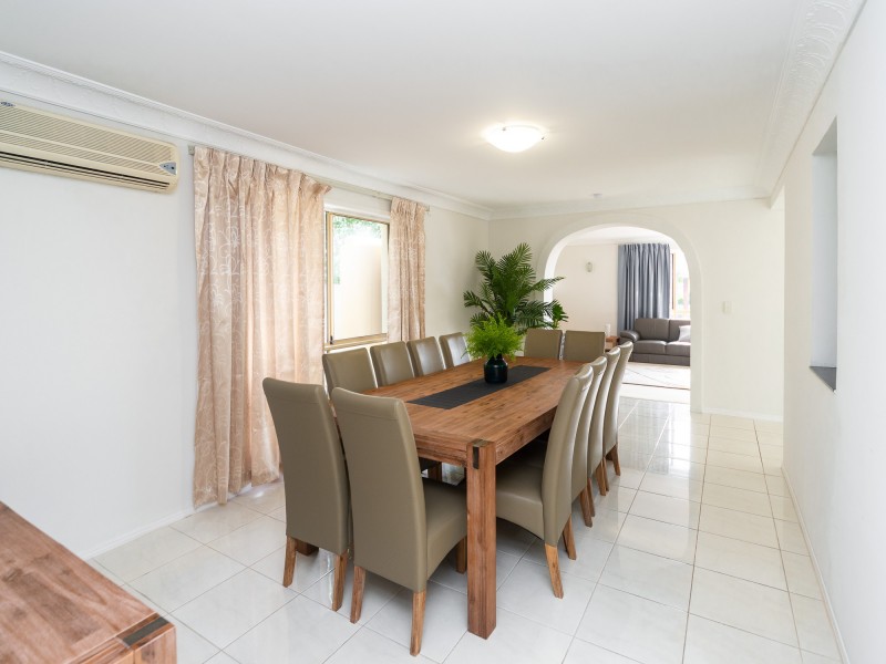 41 Sundance Way, Runaway Bay QLD 4216
