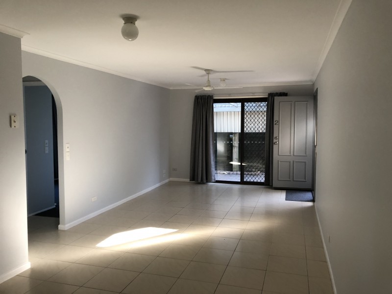 2/7 Morinda Way, Labrador QLD 4215