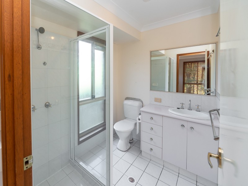 27 Rebbechi Court, Parkwood QLD 4214