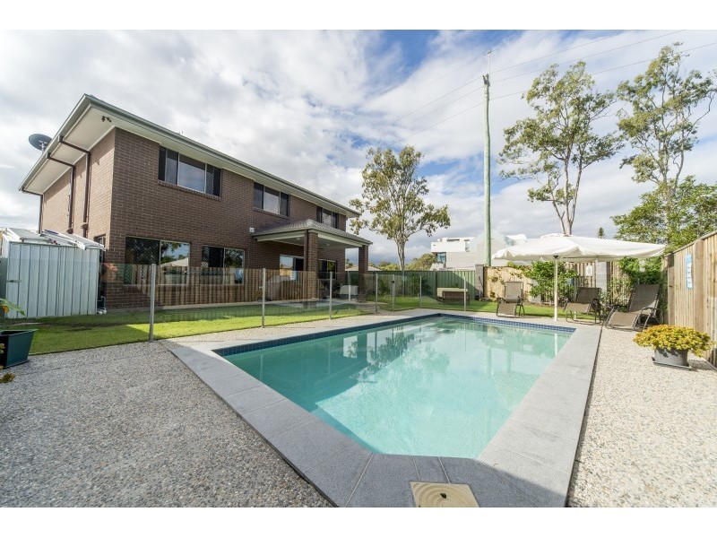2 Formentera Street, Coombabah QLD 4216