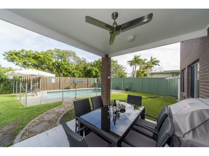 2 Formentera Street, Coombabah QLD 4216