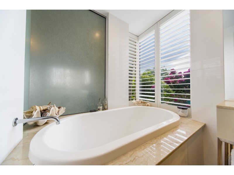 1775 Rialto Quay Drive, Hope Island QLD 4212