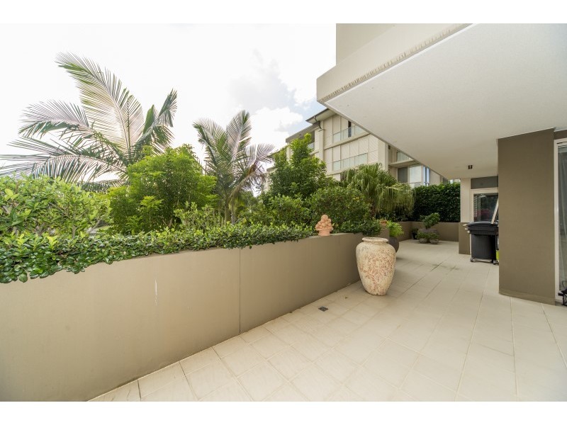1775 Rialto Quay Drive, Hope Island QLD 4212