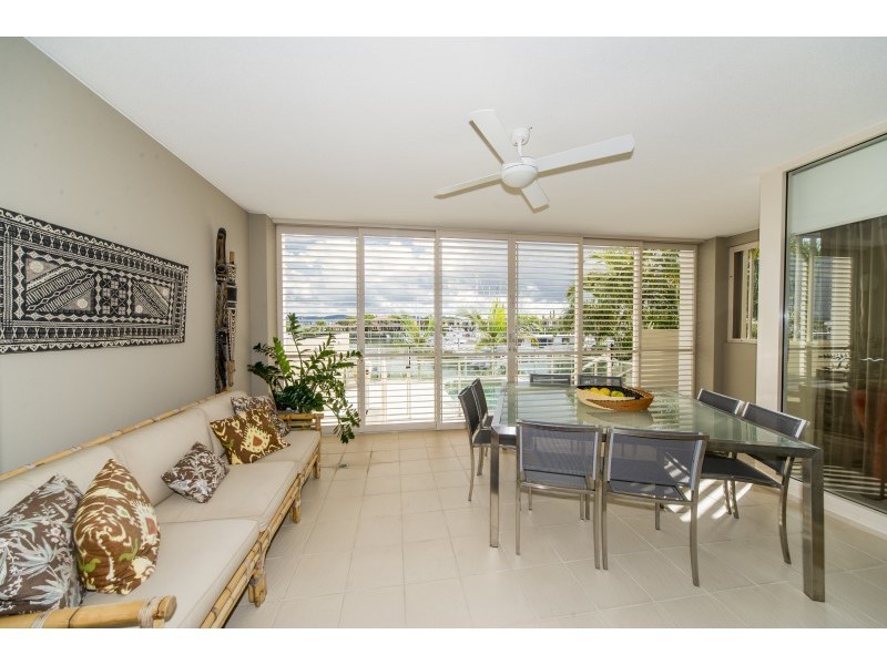 1775 Rialto Quay Drive, Hope Island QLD 4212