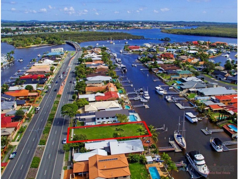 39 Oxley Drive, Paradise Point QLD 4216