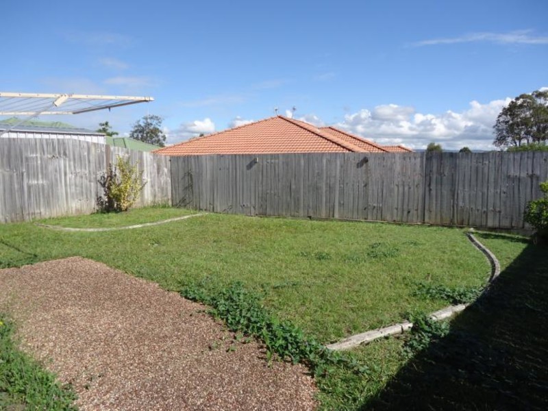 2/5 Tanias Place, Labrador QLD 4215