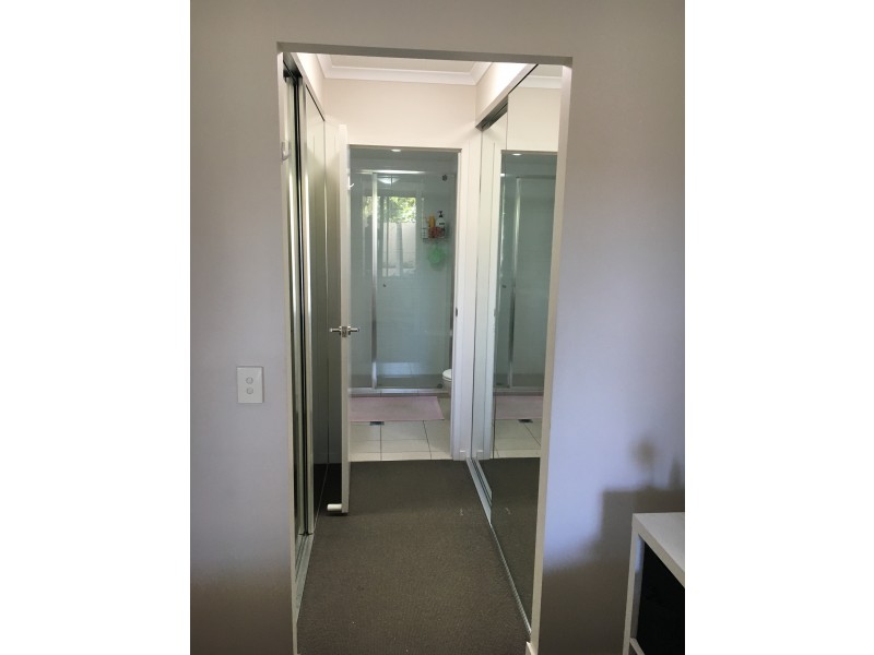 2/154 Musgrave Avenue, Southport QLD 4215