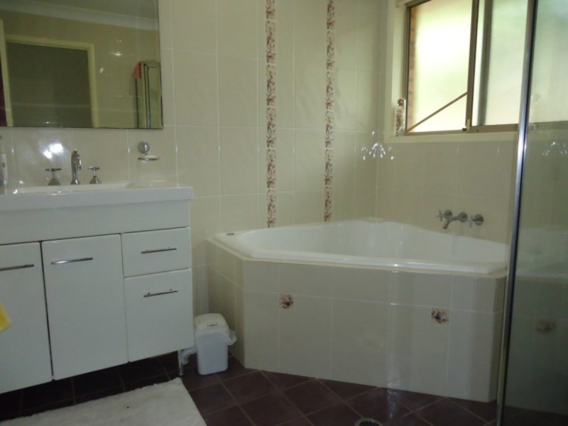 105 Parkwood Boulevard, Parkwood QLD 4214