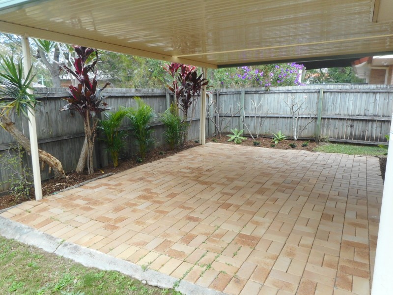 13/137 Olsen Avenue, Labrador QLD 4215