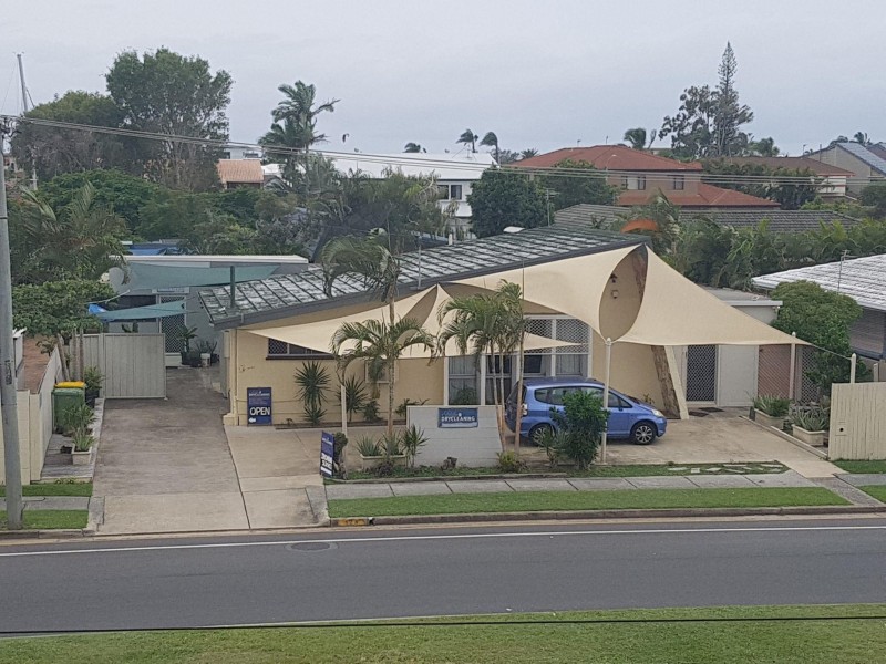 125 Bayview Street, Runaway Bay QLD 4216