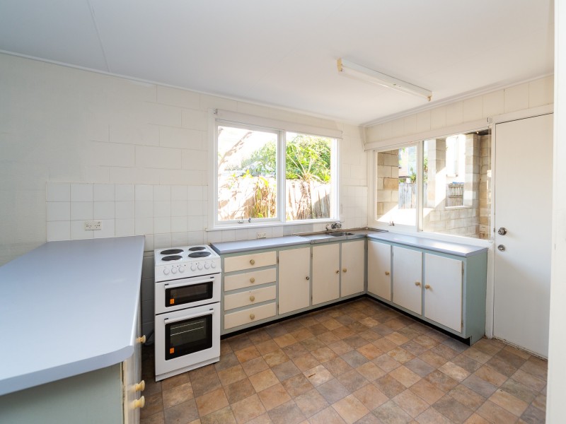 2/40 Sunrise Boulevard, Surfers Paradise QLD 4217