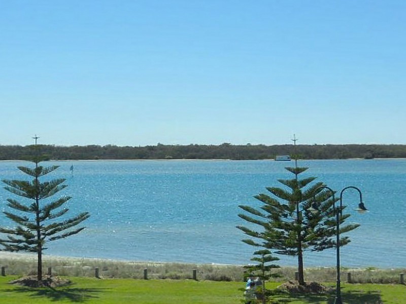 8/402 Marine Parade, Biggera Waters QLD 4216
