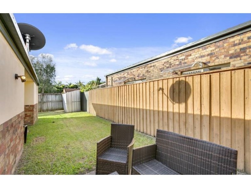 3 Plimsoll Place, Helensvale QLD 4212