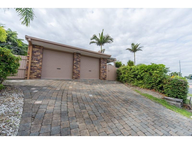 61 Matthew Flinders Drive, Paradise Point QLD 4216