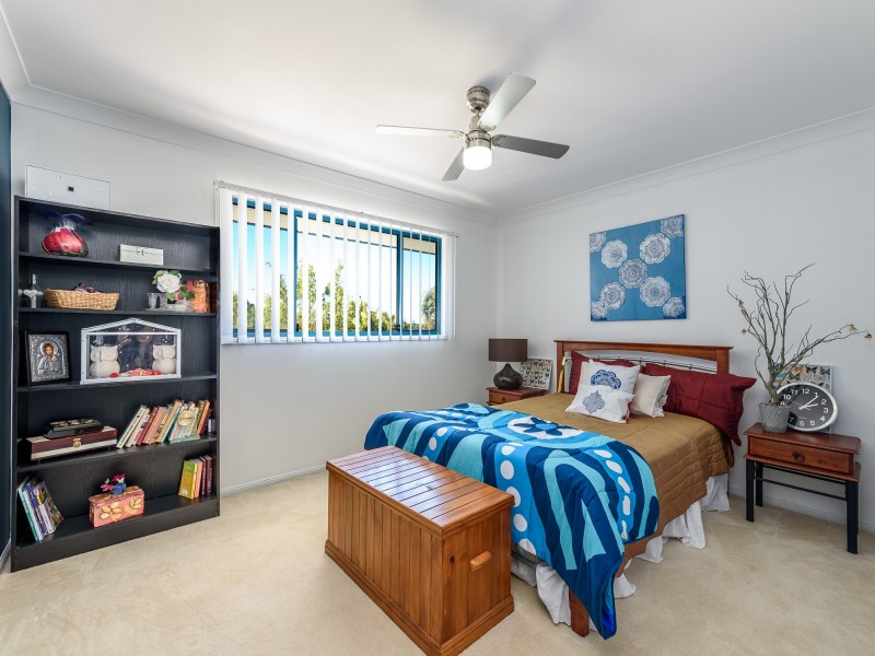 4 Miriam Court, Parkwood QLD 4214