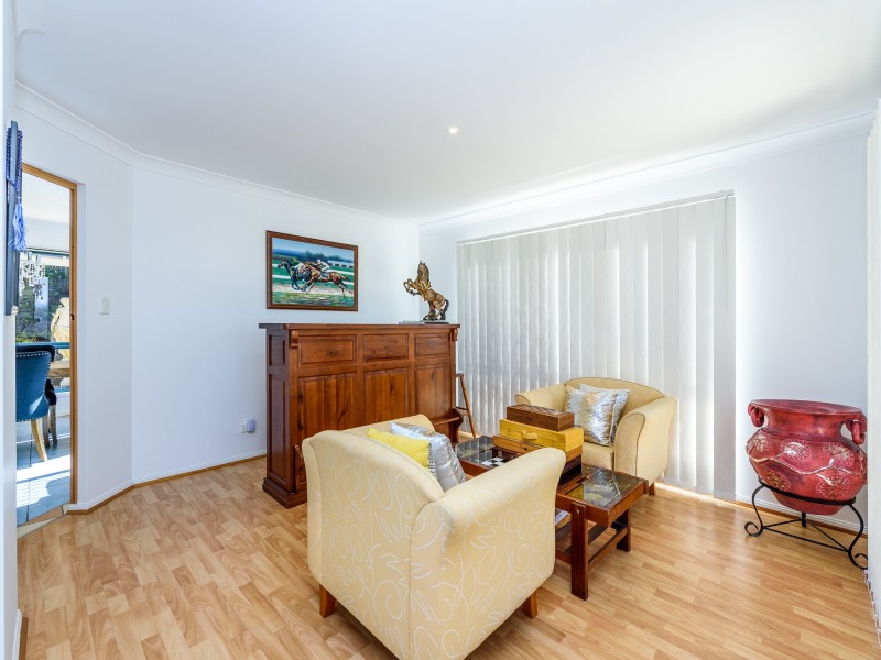 4 Miriam Court, Parkwood QLD 4214