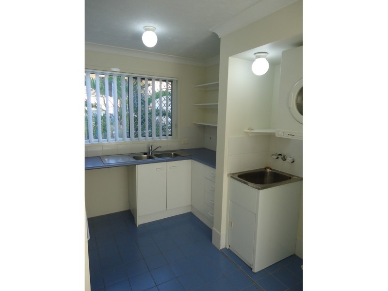 3/75 Bayview Street, Runaway Bay QLD 4216