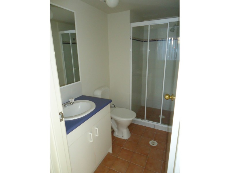 3/75 Bayview Street, Runaway Bay QLD 4216