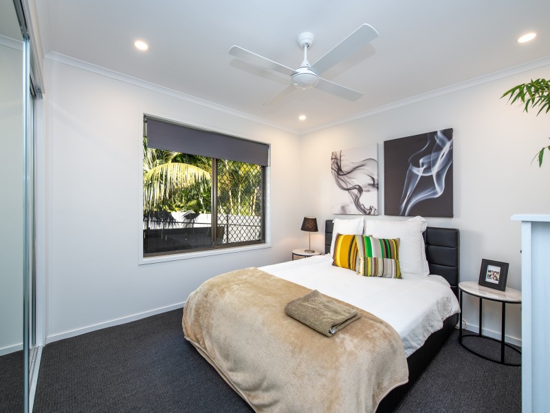 10 Lergessner Street, Biggera Waters QLD 4216