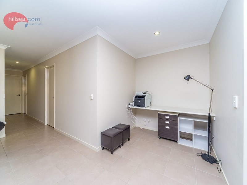 1/12 Isetta Court, Upper Coomera QLD 4209