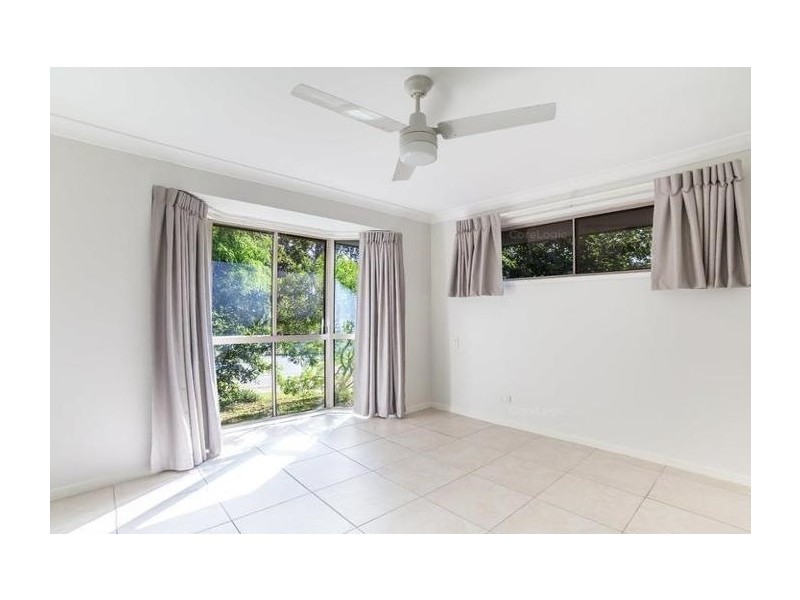 1/7 Napper Road, Arundel QLD 4214