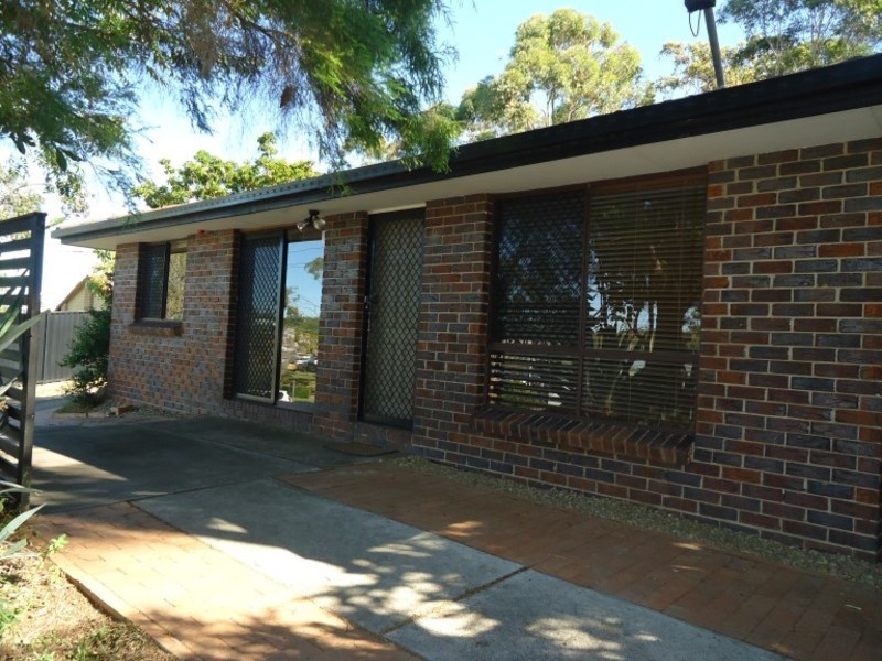 1/305 Government Road, Labrador QLD 4215