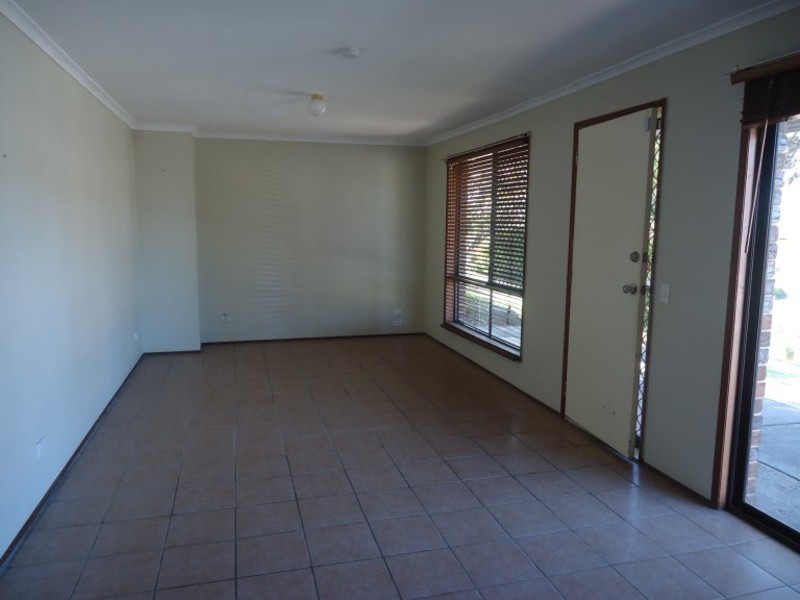 1/305 Government Road, Labrador QLD 4215