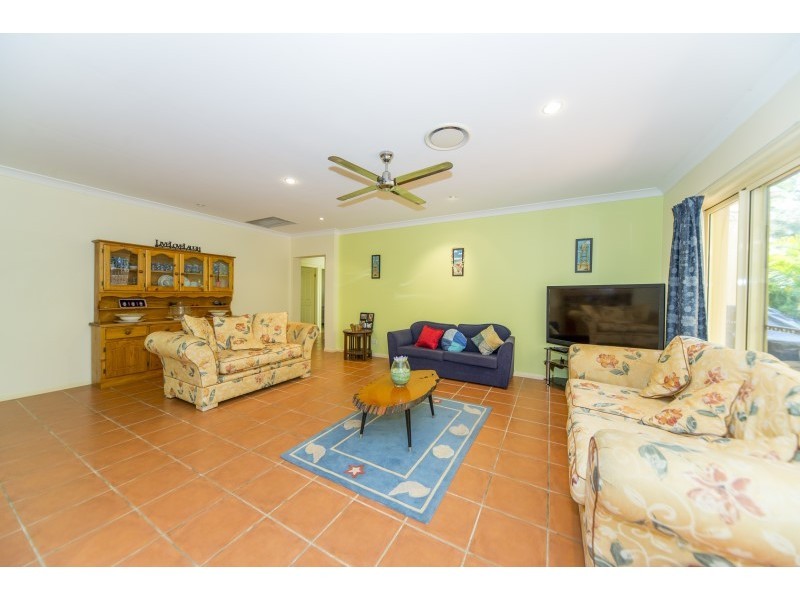 11 Von Nida Street, Parkwood QLD 4214