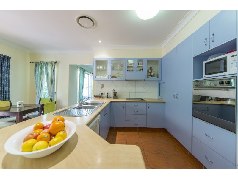 11 Von Nida Street, Parkwood QLD 4214