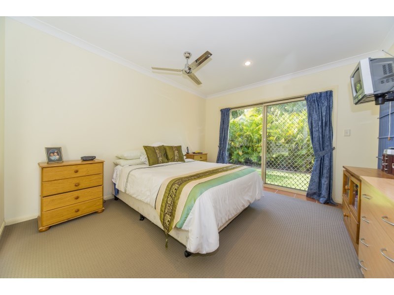 11 Von Nida Street, Parkwood QLD 4214