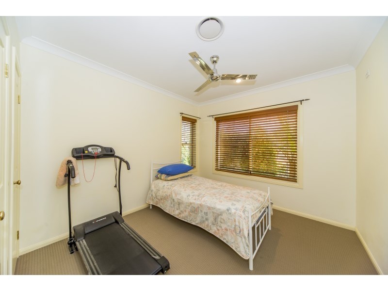 11 Von Nida Street, Parkwood QLD 4214