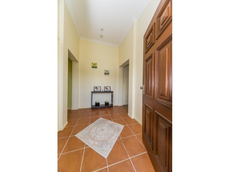 11 Von Nida Street, Parkwood QLD 4214