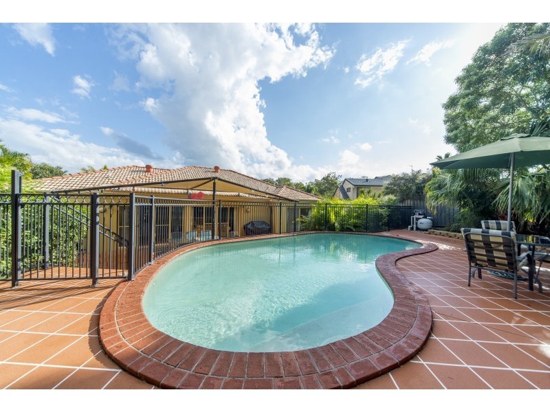 11 Von Nida Street, Parkwood QLD 4214