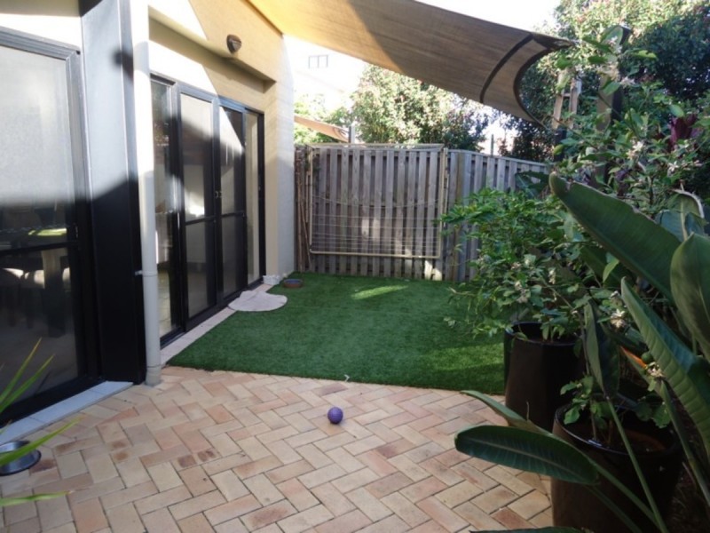 50B Bayview Street, Runaway Bay QLD 4216