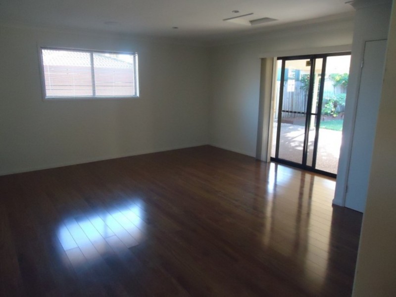 13 River Heights Road, Upper Coomera QLD 4209