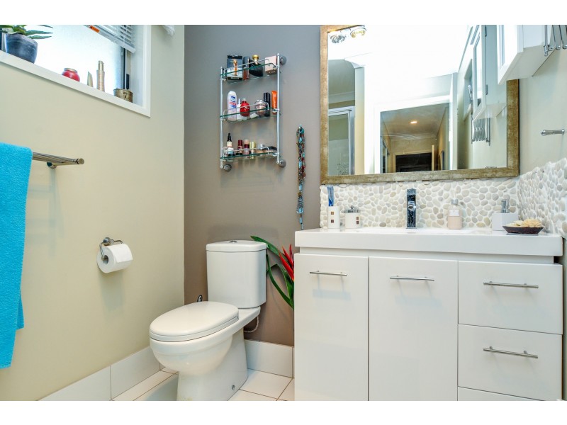 39 Numbat Court, Coombabah QLD 4216