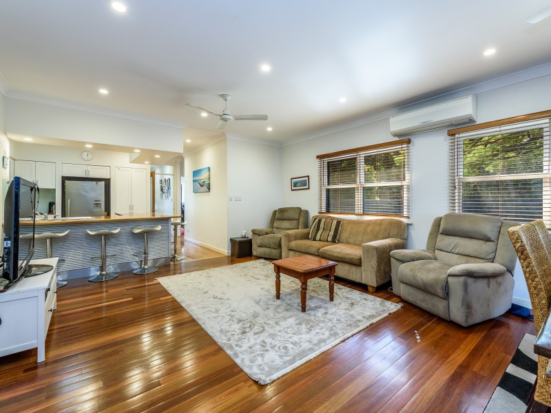 57 Annerley Avenue, Runaway Bay QLD 4216
