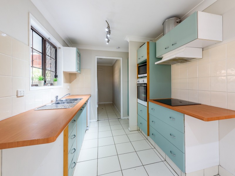 1/7 Sanctuary Court, Coombabah QLD 4216