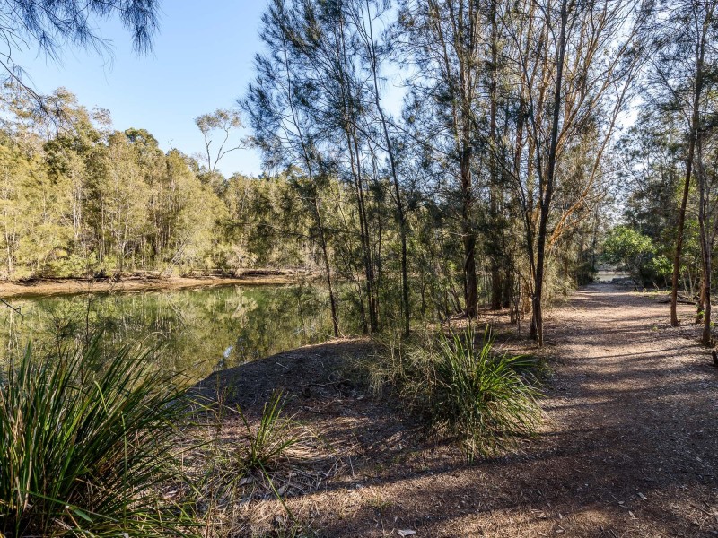 1/7 Sanctuary Court, Coombabah QLD 4216