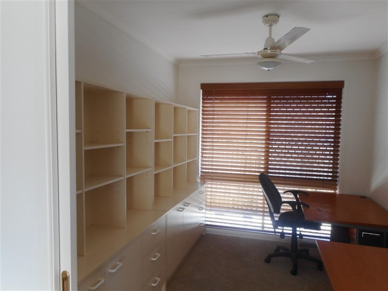 36 Parkwood Boulevard, Parkwood QLD 4214